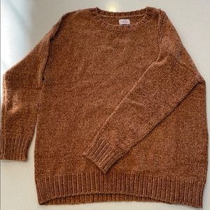 Incredibly soft sweater, unworn/never been washed